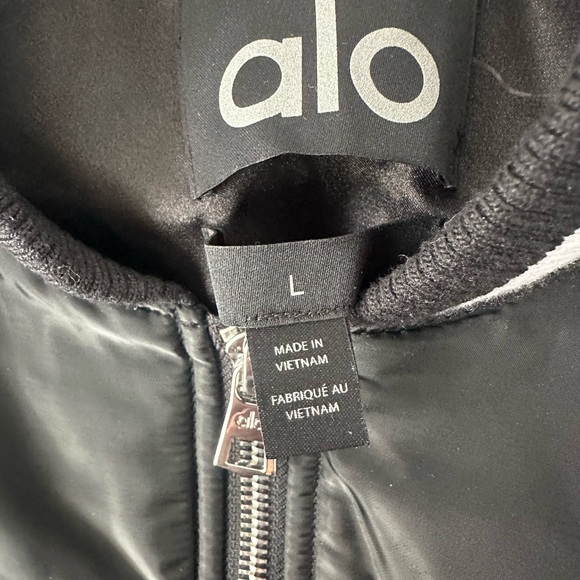 Alo Yoga Afterglow Varsity Jacket Black L - Picture 8 of 10